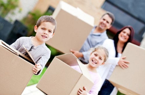 Checklist and moving supplies for packing and unpacking in South Kensington