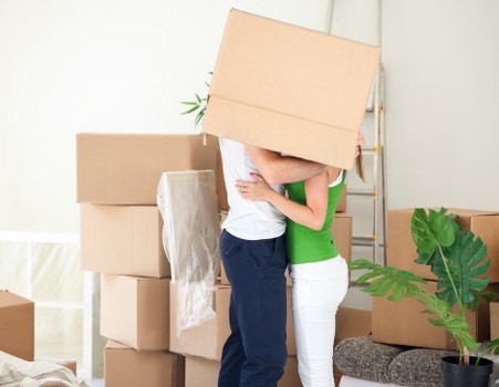 Organised moving process in a South Kensington property